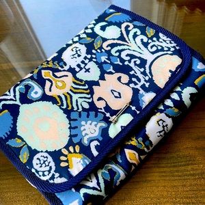 Stella & Dot Hang On Accessory Bag